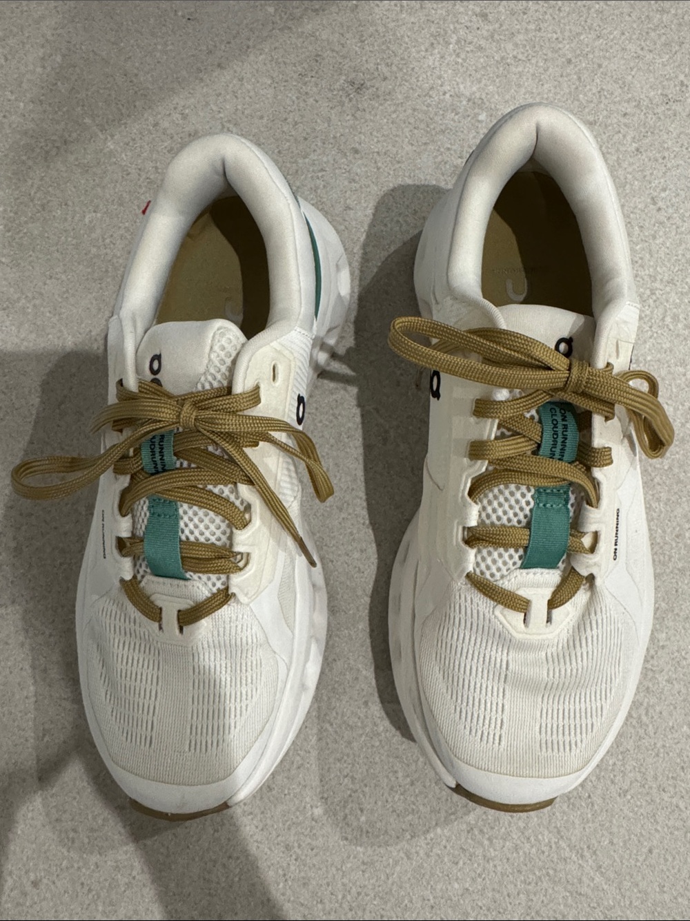 Women’s On Running Cloudrunner 2 Green White Sneakers size 6.5 - Picture 6 of 9